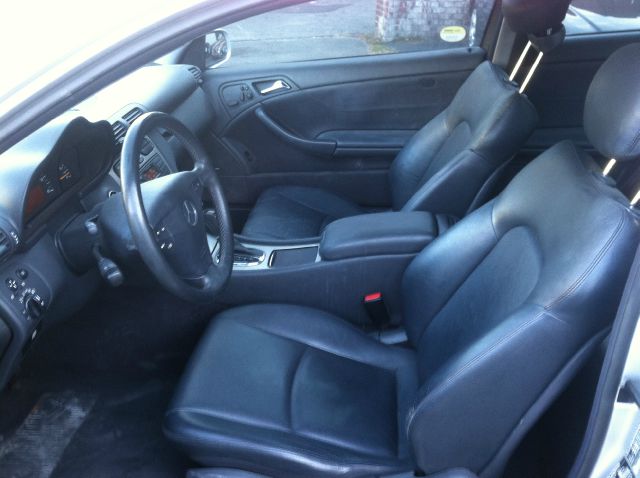Mercedes-Benz C-Class 2002 photo 3