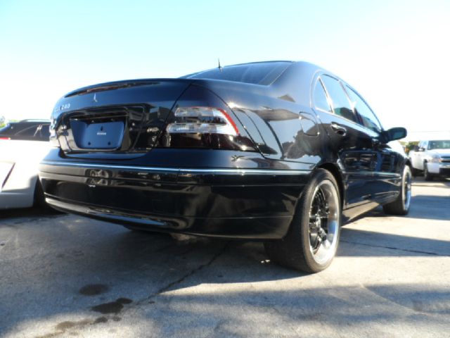 Mercedes-Benz C-Class 2002 photo 3