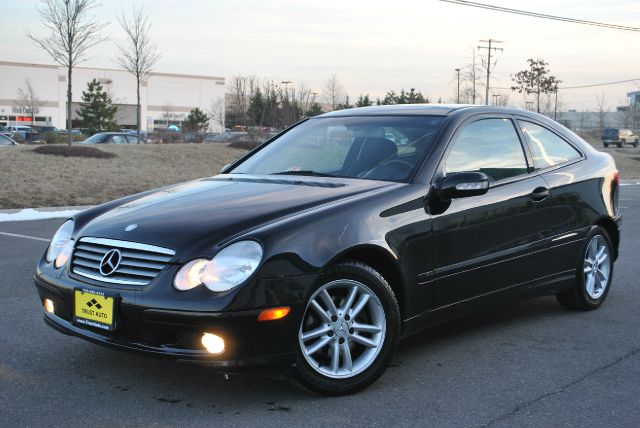 Mercedes-Benz C-Class 2002 photo 4