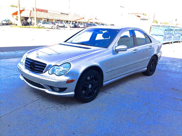 Mercedes-Benz C-Class 2002 photo 3