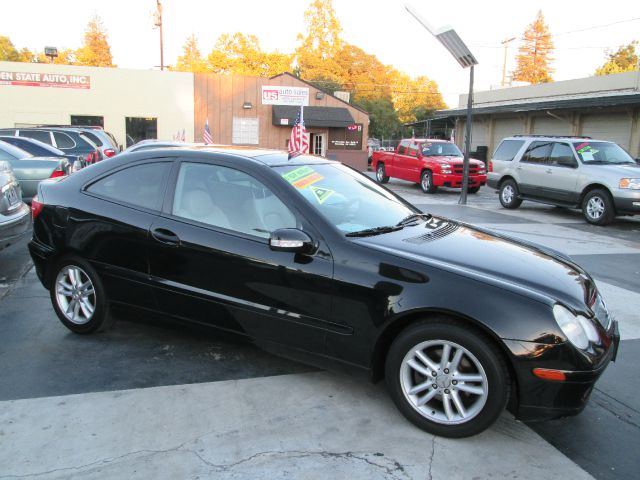 Mercedes-Benz C-Class 2002 photo 1