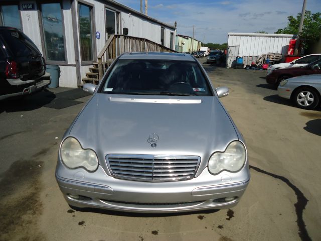 Mercedes-Benz C-Class 2002 photo 1