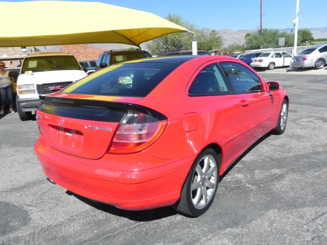 Mercedes-Benz C-Class 2003 photo 3