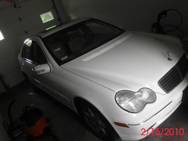 Mercedes-Benz C-Class 2003 photo 1