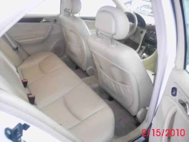 Mercedes-Benz C-Class 2003 photo 2