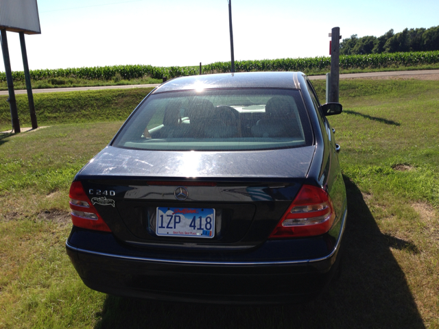 Mercedes-Benz C-Class 2003 photo 1