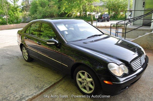 Mercedes-Benz C-Class 2003 photo 3