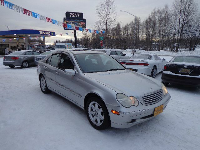 Mercedes-Benz C-Class 2003 photo 1