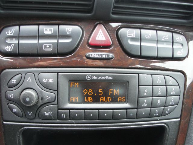 Mercedes-Benz C-Class E-350 Super Duty 158 WB DRW Sedan