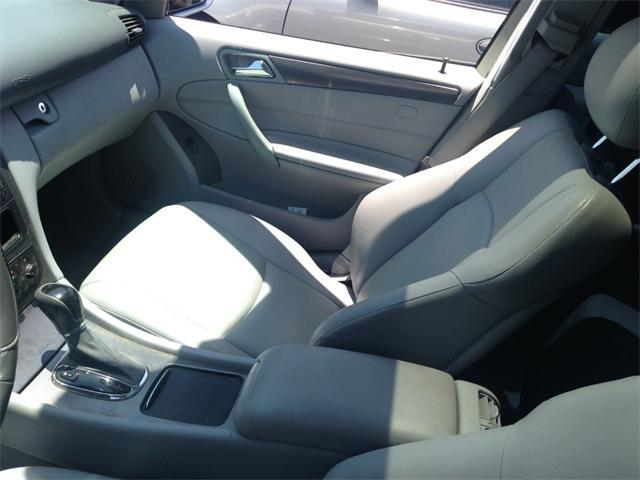 Mercedes-Benz C-Class 2003 photo 1