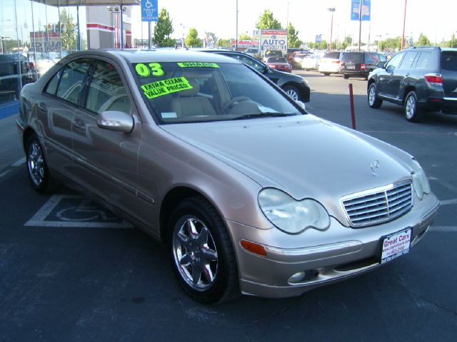 Mercedes-Benz C-Class 2003 photo 4