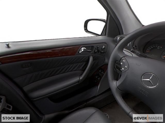 Mercedes-Benz C-Class 2003 photo 4