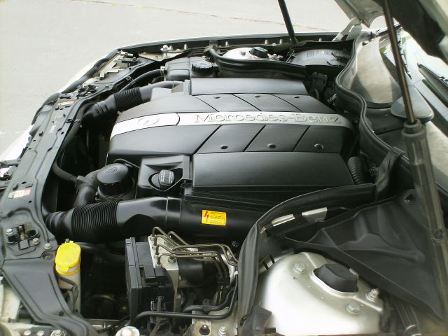 Mercedes-Benz C-Class 2003 photo 1
