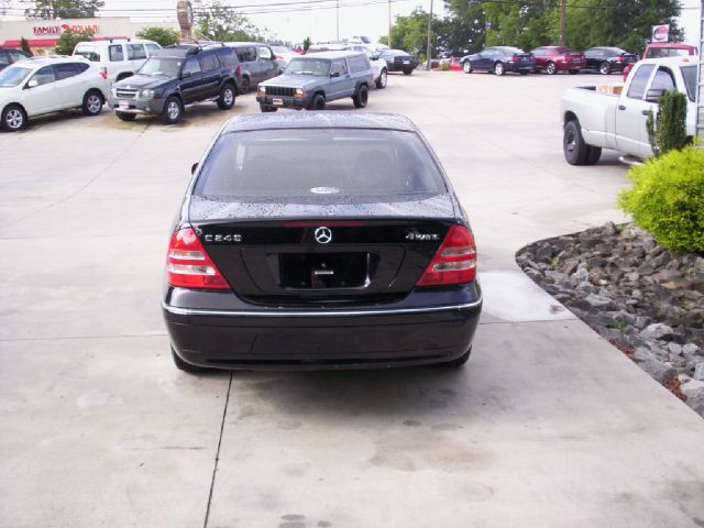 Mercedes-Benz C-Class E-350 Super Duty 158 WB DRW Sedan