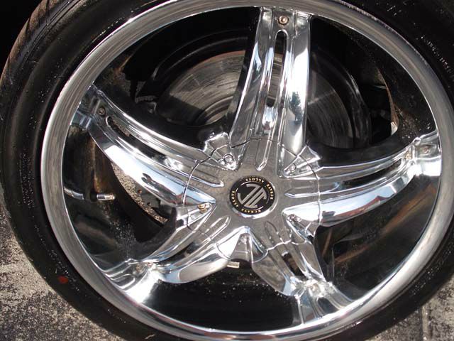 Mercedes-Benz C-Class 2004 photo 1