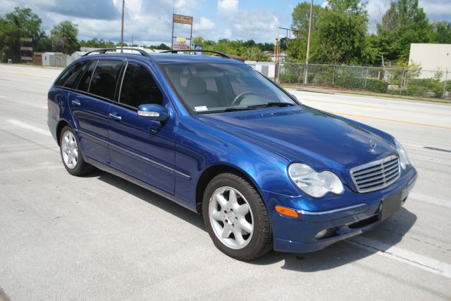 Mercedes-Benz C-Class 2004 photo 14