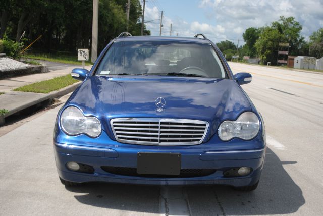 Mercedes-Benz C-Class 2004 photo 16