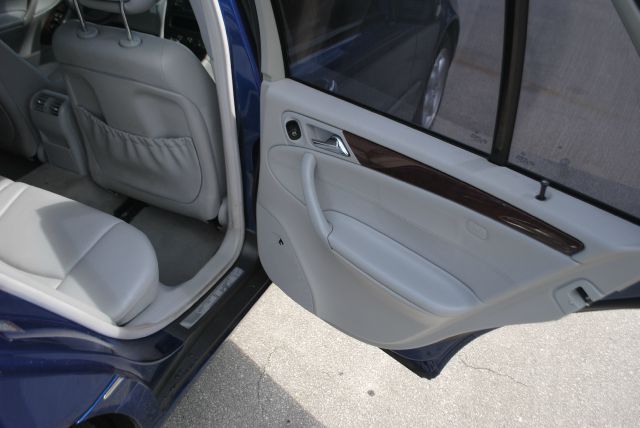 Mercedes-Benz C-Class 2004 photo 18
