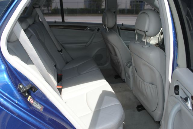 Mercedes-Benz C-Class 2004 photo 6