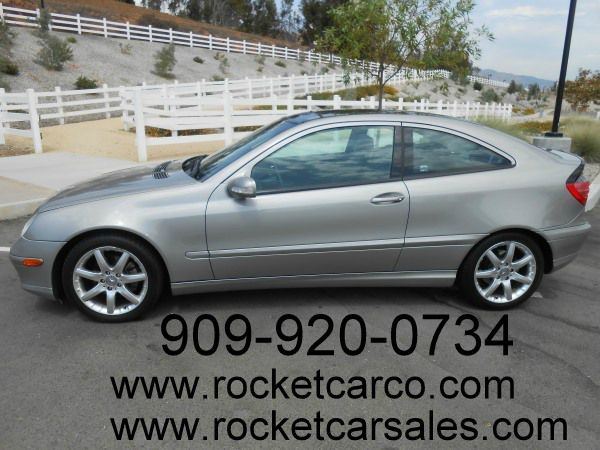 Mercedes-Benz C-Class 2004 photo 2