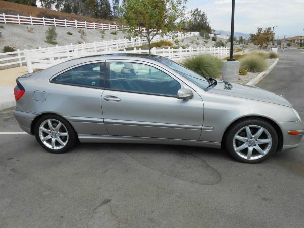 Mercedes-Benz C-Class 2004 photo 4
