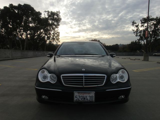 Mercedes-Benz C-Class 2004 photo 4