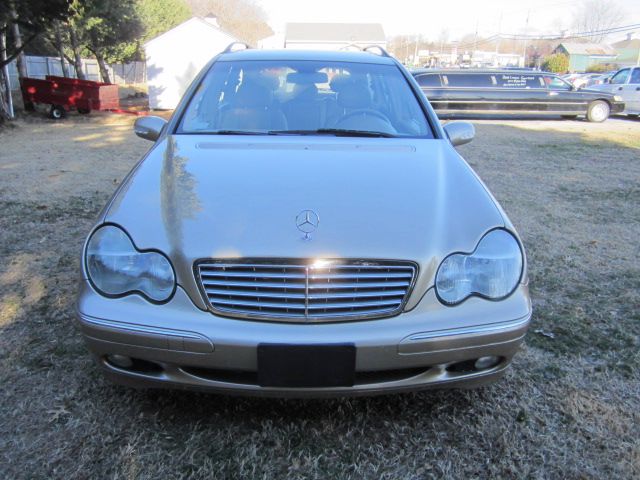 Mercedes-Benz C-Class 2004 photo 3