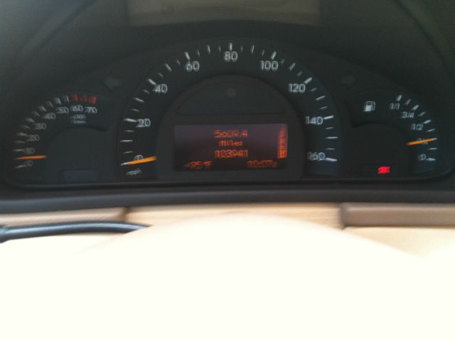 Mercedes-Benz C-Class E-350 Super Duty 158 WB DRW Sedan