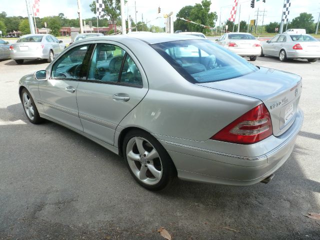 Mercedes-Benz C-Class 2004 photo 14