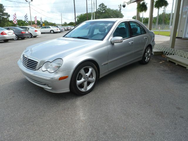 Mercedes-Benz C-Class 2004 photo 15