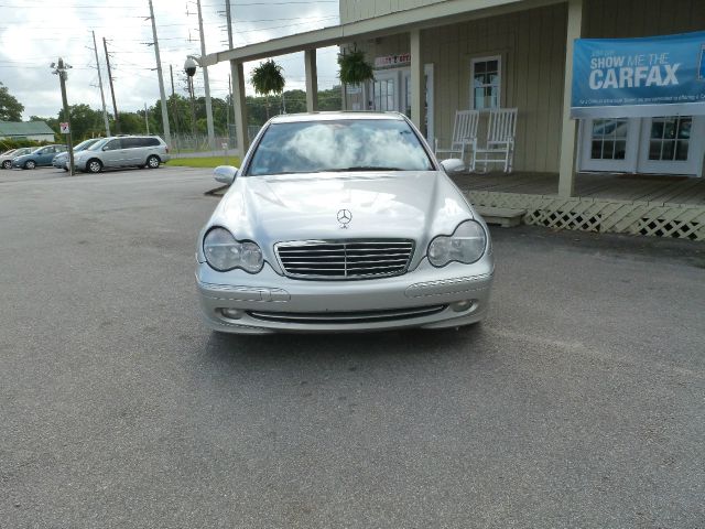 Mercedes-Benz C-Class 2004 photo 16