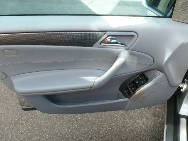 Mercedes-Benz C-Class 2004 photo 5
