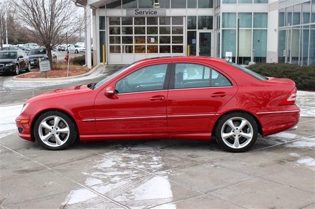 Mercedes-Benz C-Class 2005 photo 1