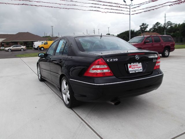 Mercedes-Benz C-Class 2005 photo 8