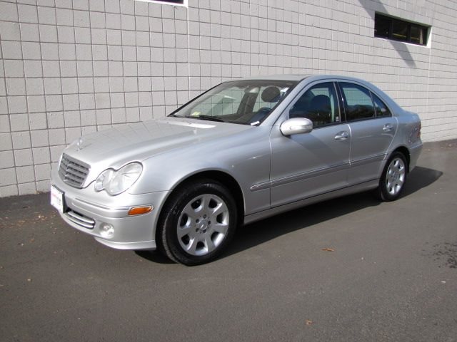 Mercedes-Benz C-Class 2005 photo 1