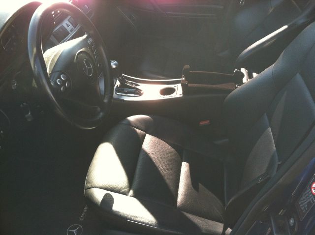 Mercedes-Benz C-Class 5DR 4WD CREW CA Sedan