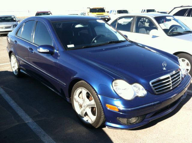 Mercedes-Benz C-Class 2005 photo 1
