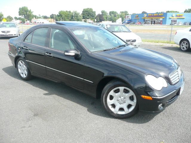 Mercedes-Benz C-Class 2005 photo 1