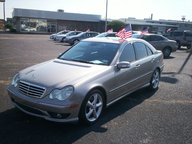 Mercedes-Benz C-Class 2005 photo 4