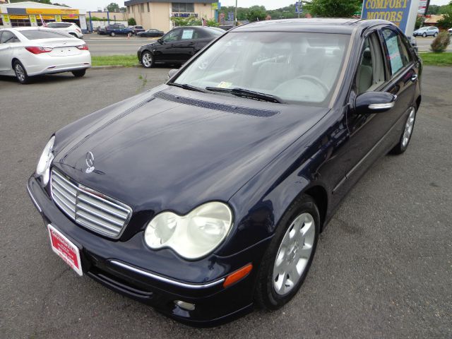 Mercedes-Benz C-Class 328 IC Sedan