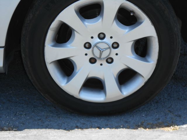 Mercedes-Benz C-Class Zr-24x4 Sedan