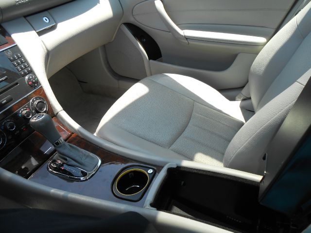 Mercedes-Benz C-Class 2005 photo 8