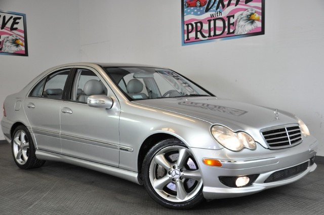 Mercedes-Benz C-Class 4dr Sdn Manual Unspecified