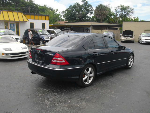 Mercedes-Benz C-Class 5DR 4WD CREW CA Sedan
