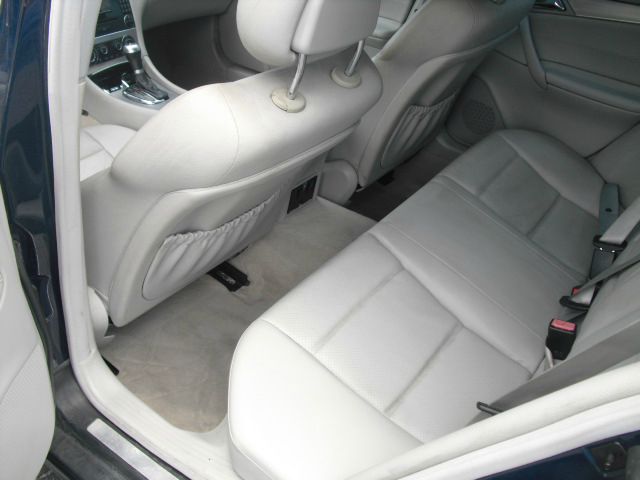 Mercedes-Benz C-Class 2005 photo 4