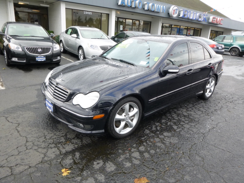 Mercedes-Benz C-Class 4dr Sdn Manual Unspecified