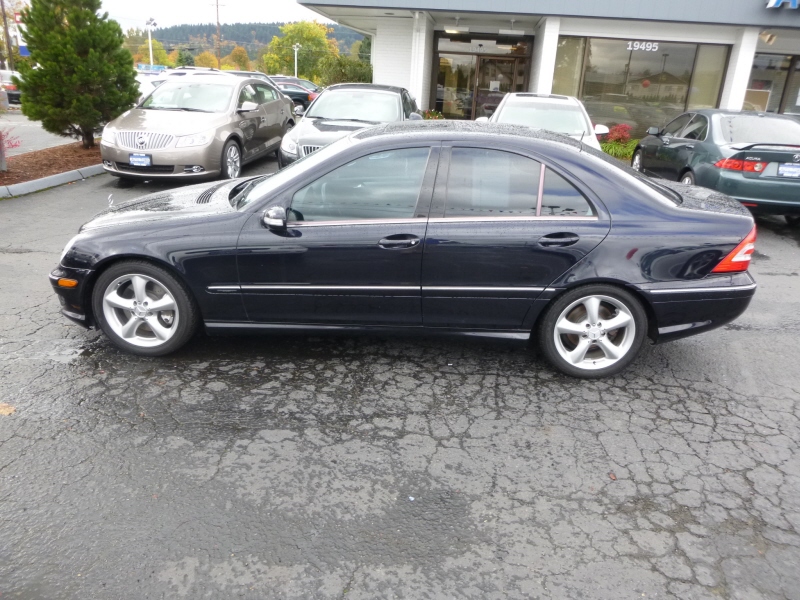 Mercedes-Benz C-Class 2005 photo 1