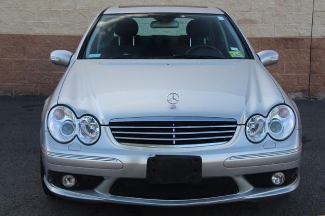 Mercedes-Benz C-Class 2005 photo 2