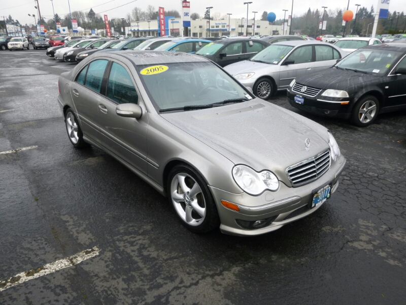 Mercedes-Benz C-Class 2005 photo 5