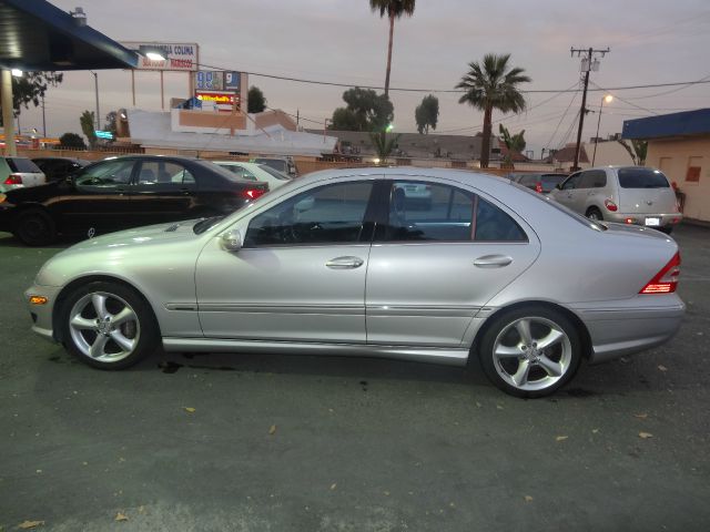 Mercedes-Benz C-Class 2005 photo 1